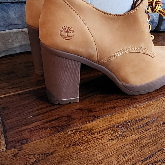 Timberland Camdale Leather Boot BNIB Size 8 - Picture 8 of 16